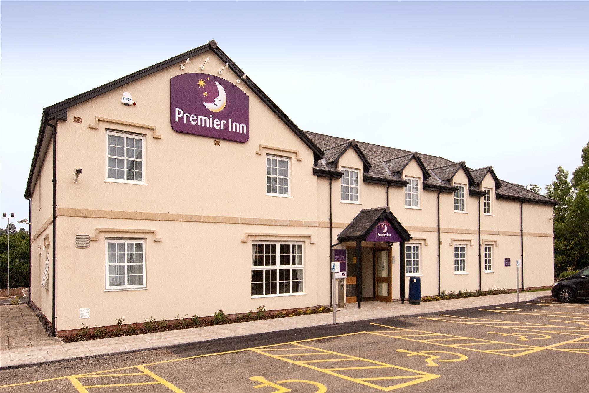 Premier Inn Cwmbran Exterior photo